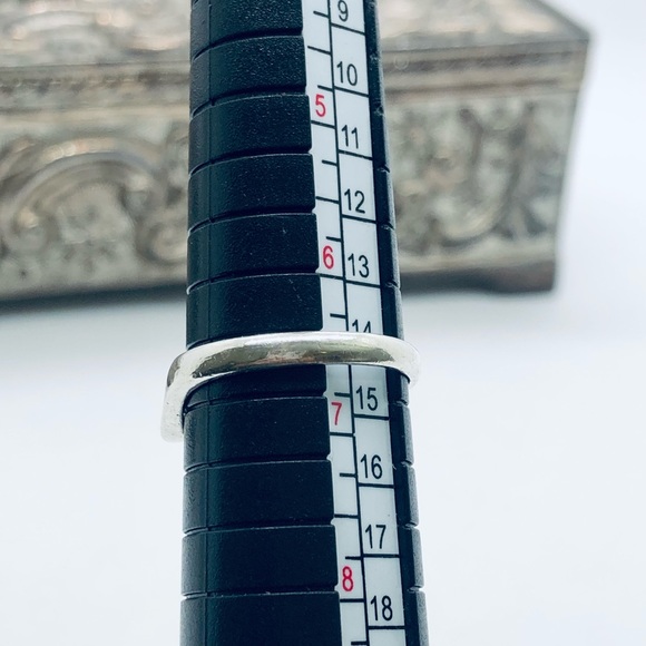 Vintage Silver Simple Modernist Ring 💍 Size 6.5 - Picture 4 of 9